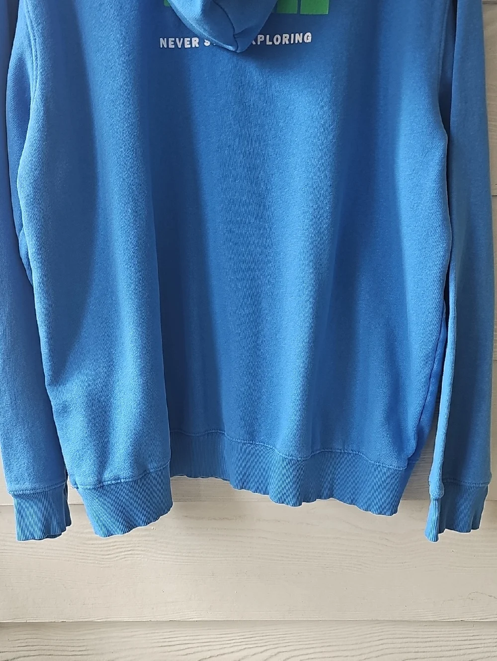 ​The North Face Never Stop Exploring Blue Hoodie Green Graphic Sweatshirt XL